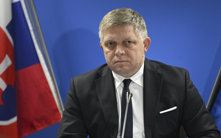 Robert Fico szerint Magyarország külügyminiszterének szent igaza van mindenben, amit mond