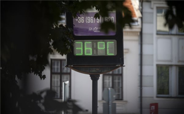 Meteorológia: jövő péntekig újabb hőhullámra kell számítani, a hétvégén markáns hidegfront érkezhet